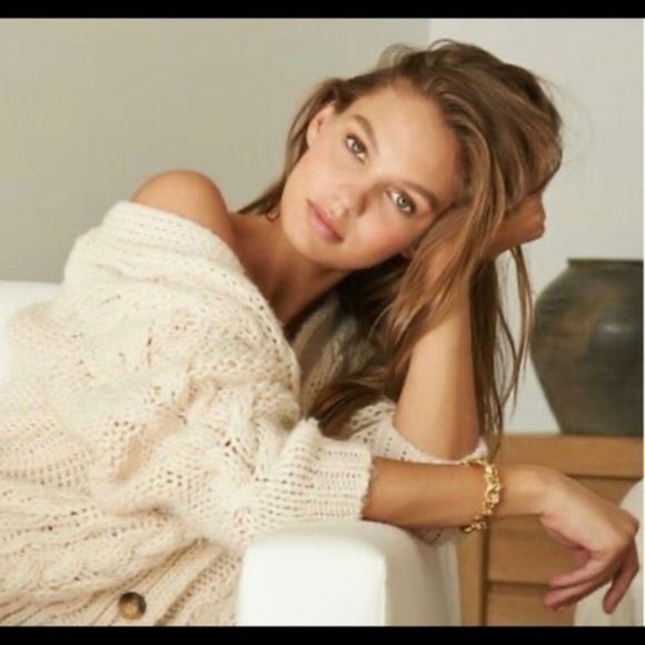 Amber Sceats (24 K GOLD PLATING) The EMERY BRACELET Designed - Picture 9 of 11